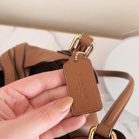 Coach Edie 31 Pebbled Leather Shoulder Bag 57125 - Picture 16 of 16